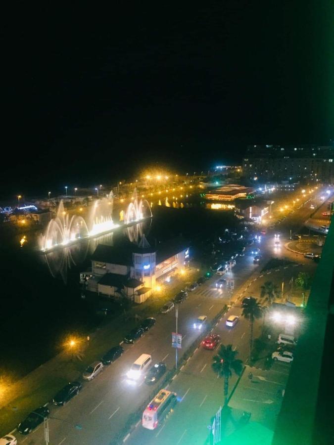Orbi City Batumi Bagian luar foto
